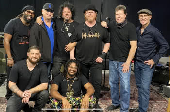 Steve Lukather ogłasza nowy skład Toto