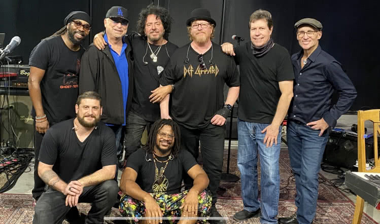 Steve Lukather ogłasza nowy skład Toto