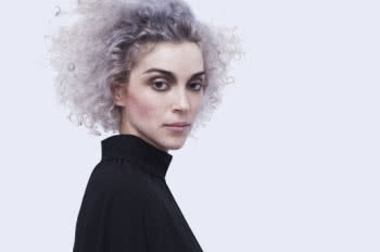 St. Vincent supportem The National