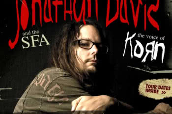 Frontman Korna wypuszcza solowe CD/DVD